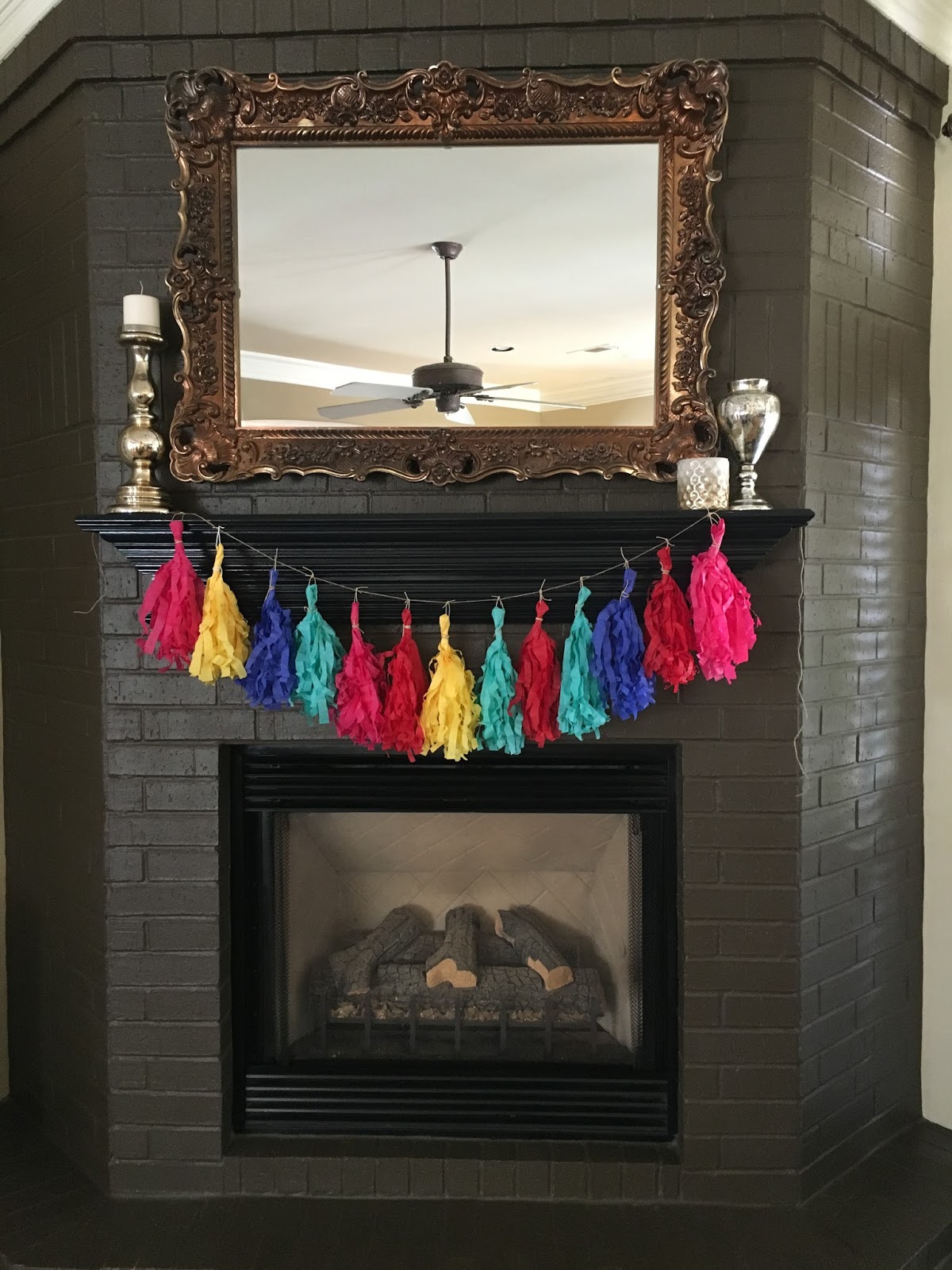 Crafty Texas Girls DIY Crepe Paper Tassel Garland