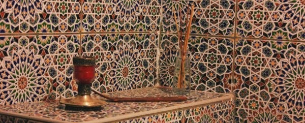 Oriental tiles for a cool atmosphere!