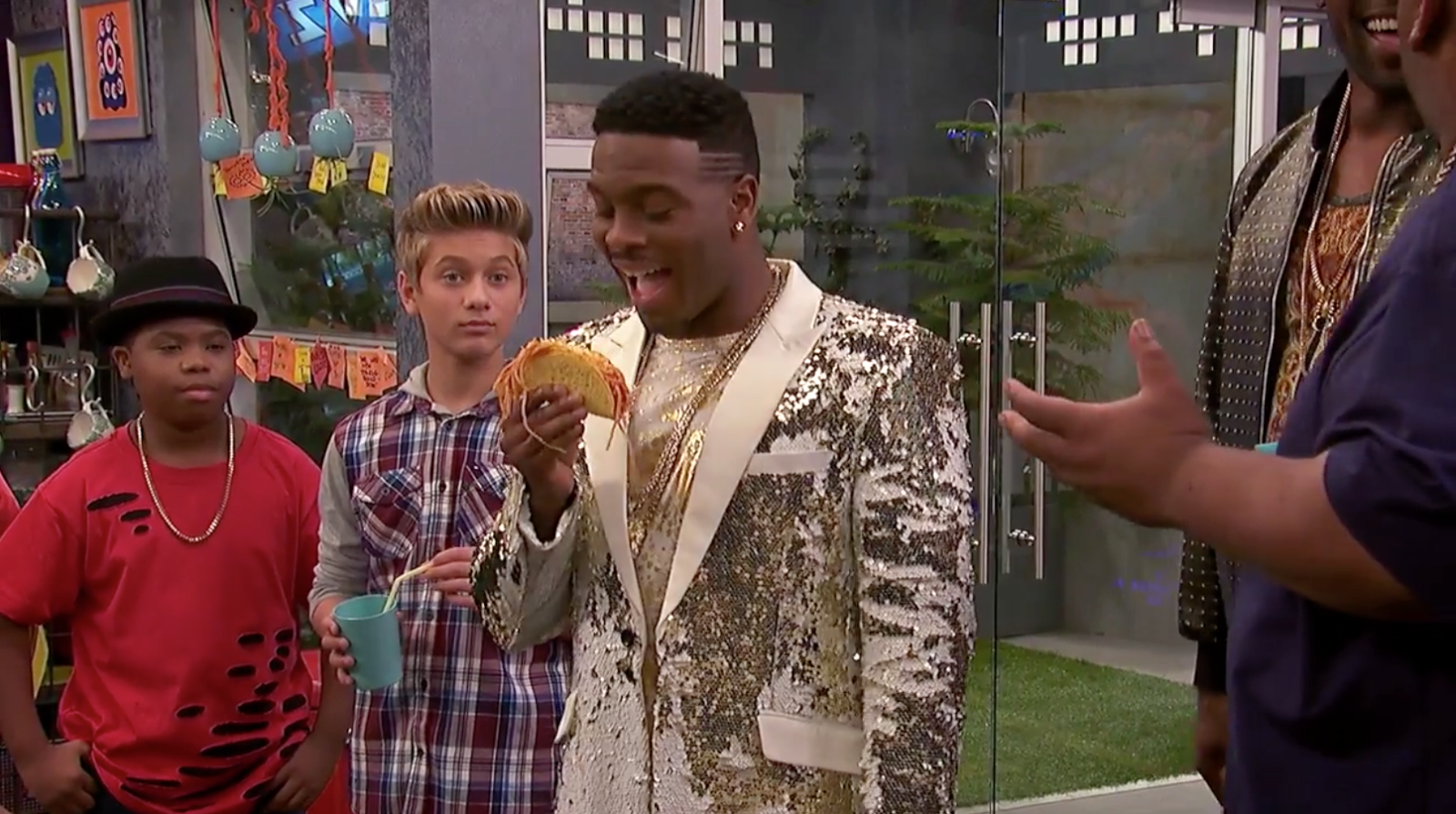 A Game Shakers/iCarly Crossover is Officially Happening