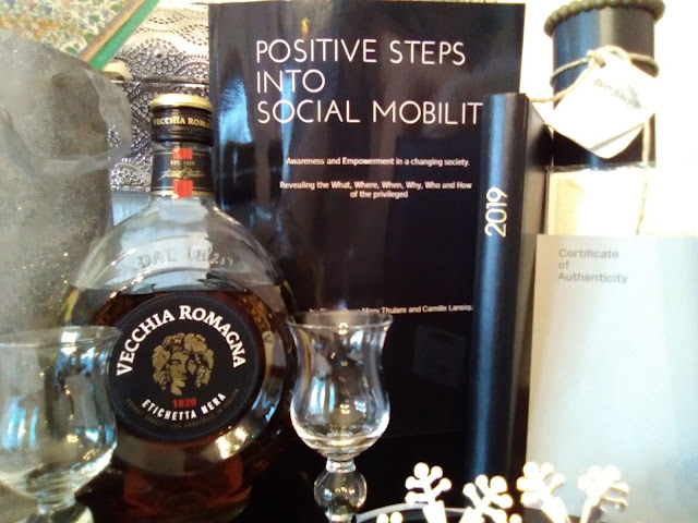 Positive Steps Into Social Mobility: Awareness & Empowerment Positive Steps Into Social Mobility: Awareness & Empowerment