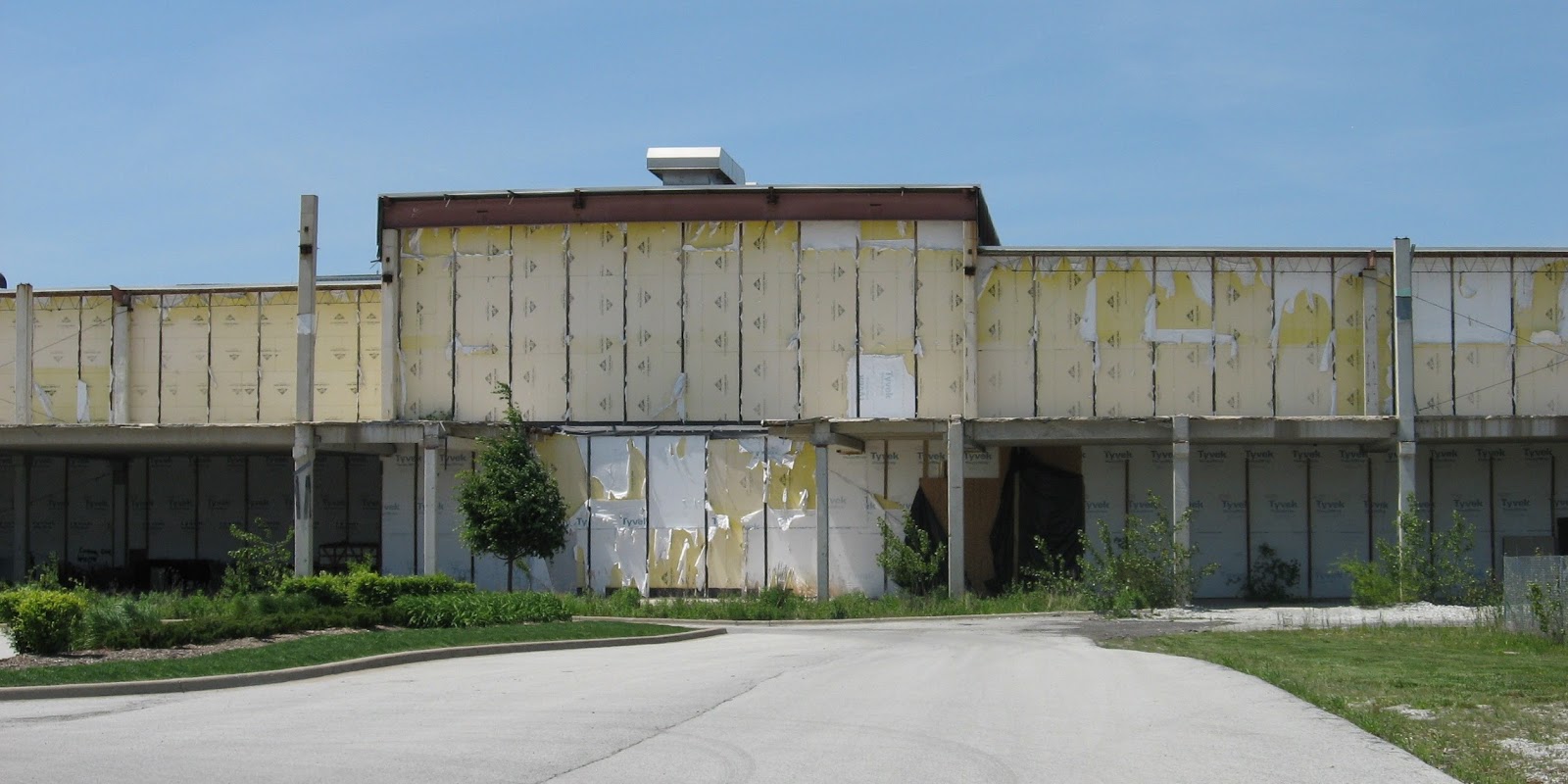 southland-savvy-matteson-sues-to-close-lincoln-mall-over-ignored