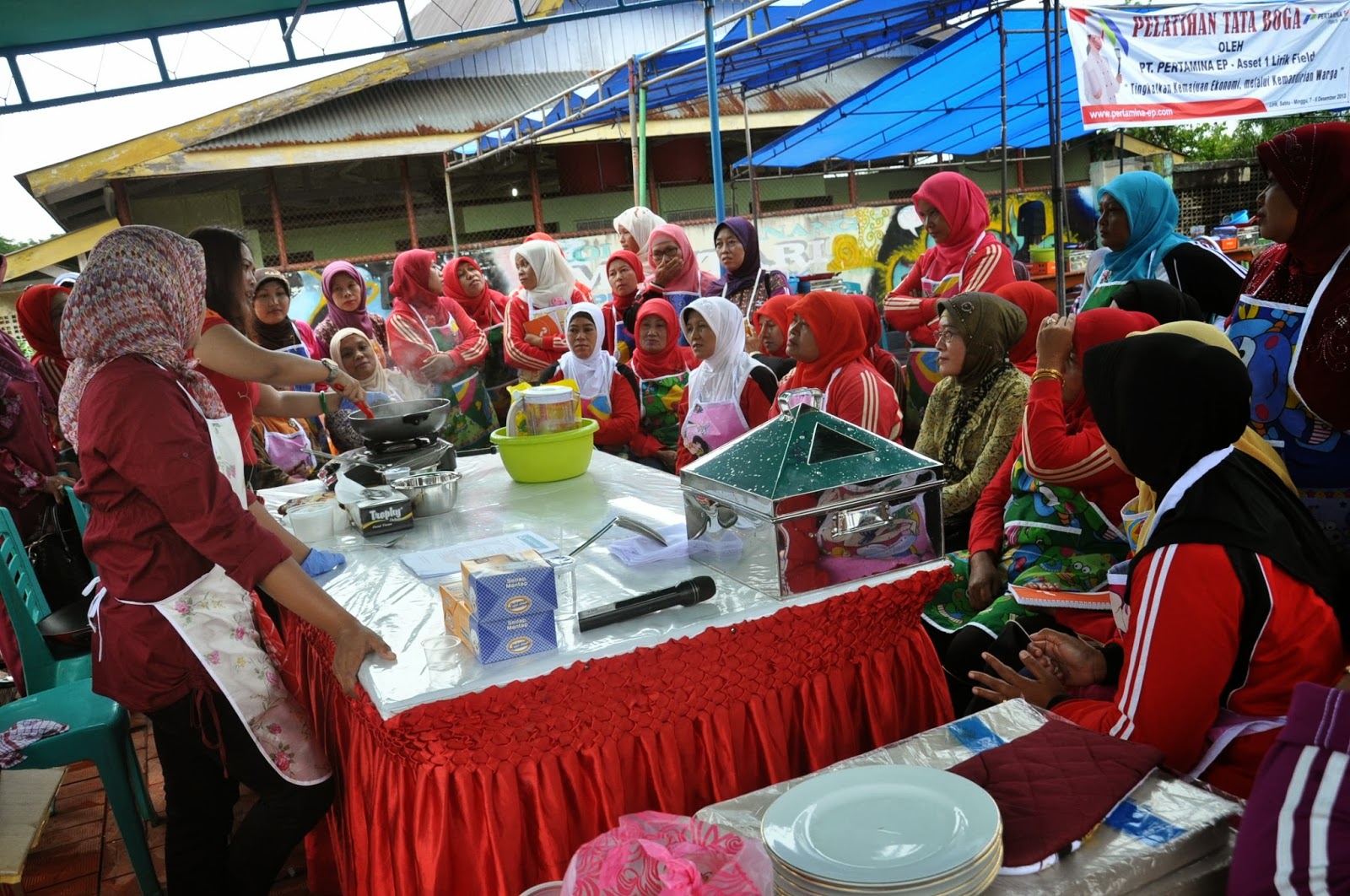 CSR pertamina, CSR Pertamina lirik, Pelatihan tata boga pertamina lirik, Pelatihan pertamina kec Lirik, kursus memasak, pelatihan memasak CSR pertamina, CSR Pertamina lirik, Pelatihan tata boga pertamina lirik, Pelatihan pertamina kec Lirik, kursus memasak, pelatihan memasak