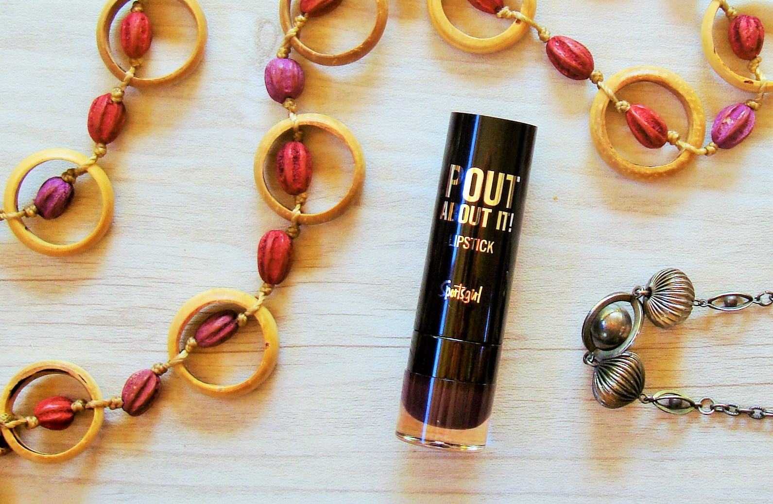 little white truths Sportsgirl Pout About It! Lip Colour in Onyx review and swatches