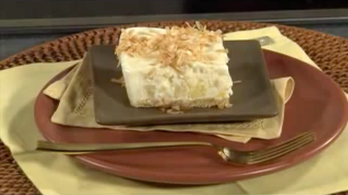 Postre congelado de Piña Colada Postre congelado de Piña Colada