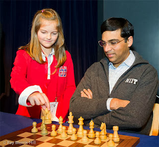 Echecs : Judit Polgar annule face à Boris Gelfand lors de la 2e journée du Chess Sixteen de Londres © Ray Morris-Hill