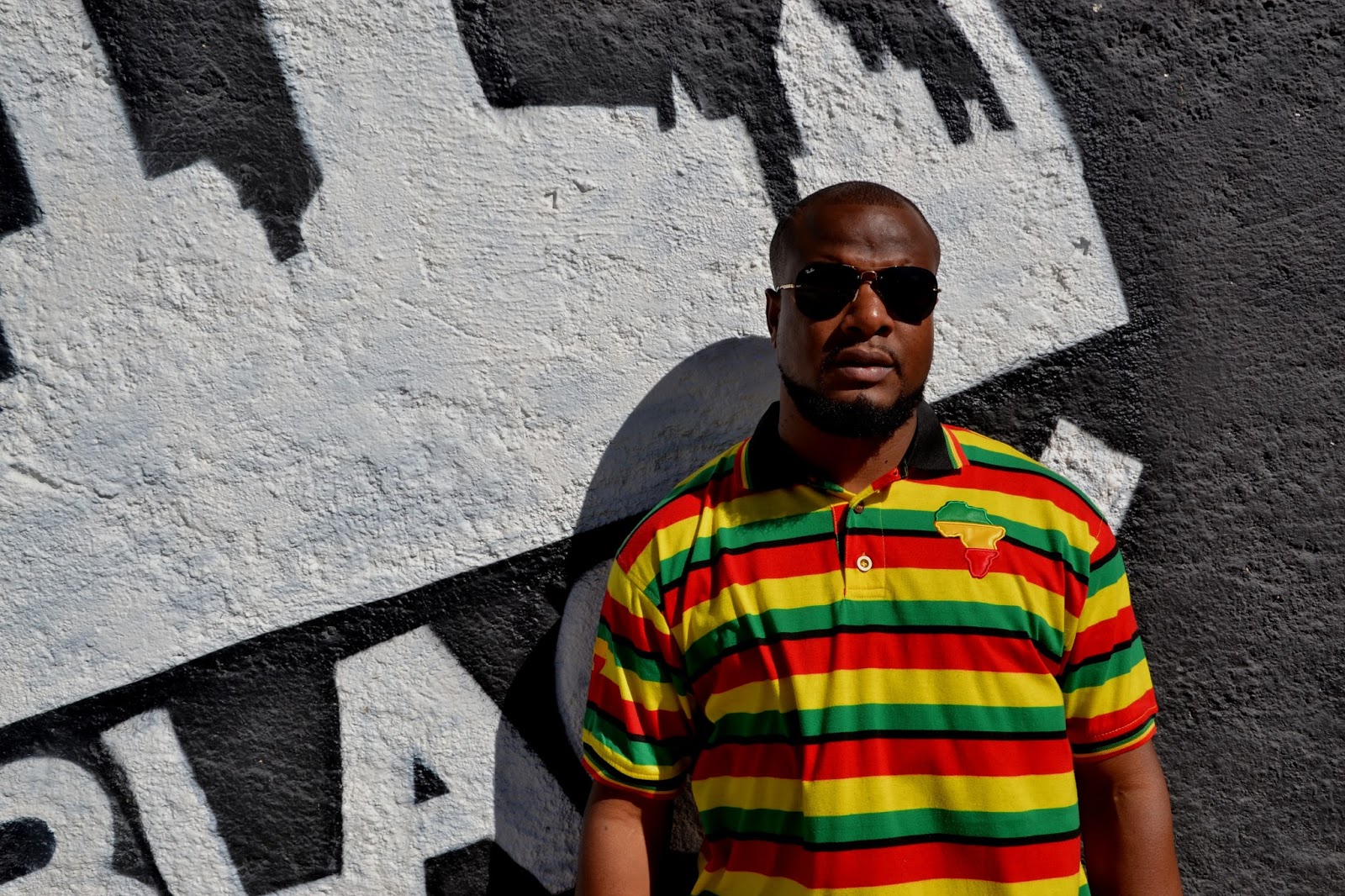 PM LIRICAL - BLOG OFICIAL: PM [rapper] convida Bonga [músico] e Miguel ...