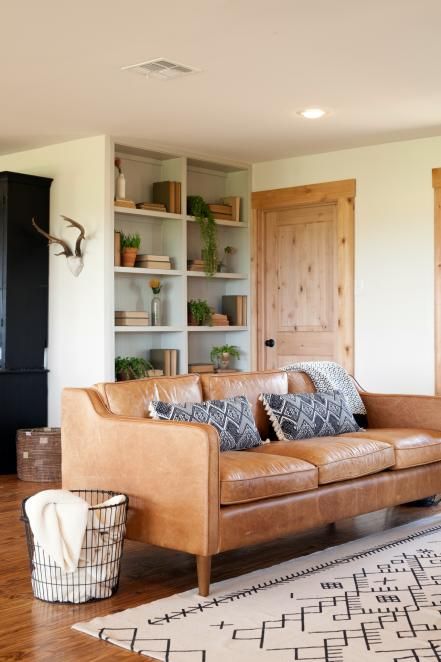 Mackenzie Pages Fixer Upper On Hgtv And How To Get The Look First Some Inspiration From Fixer Upper