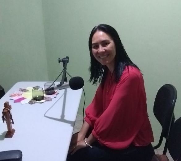 Prefeita de Petrolândia, Janielma Souza é entrevistada por Assis Ramalho,  conta sua trajetória no Município e anuncia que não haverá mudança no  secretariado, por enquanto