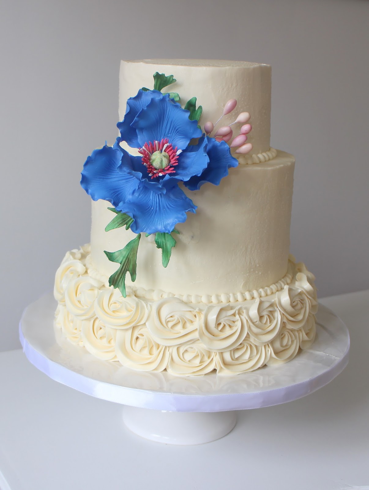 Fabiana s Bakery Wedding Cake