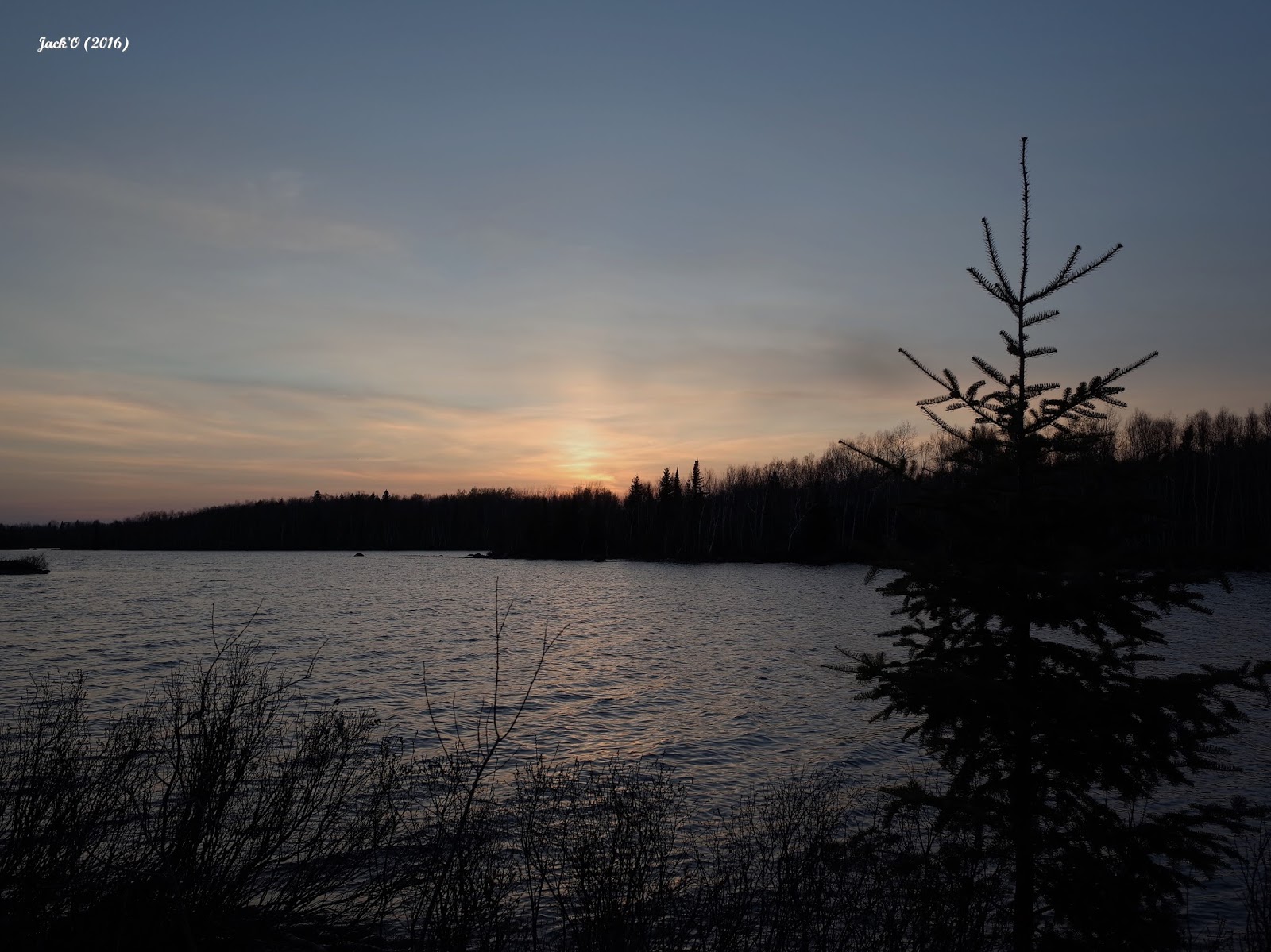 L'OEIL AU VERT Lac Dufault, RouynNoranda, Abitibi. 23 mai 2016