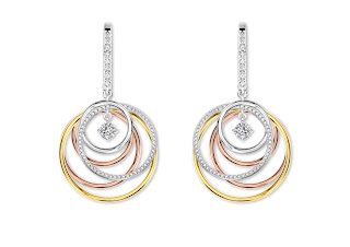 SAY ‘THANK YOU’ WITH A FOREVERMARK DIAMOND THIS MOTHER’S DAY SAY ‘THANK YOU’ WITH A FOREVERMARK DIAMOND THIS MOTHER’S DAY