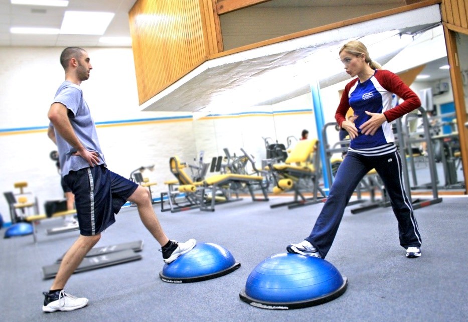 rakhshanda-chamberofbeauty.com/Why Exercise Is Good For Skin/article rakhshanda-chamberofbeauty.com/Why Exercise Is Good For Skin/article