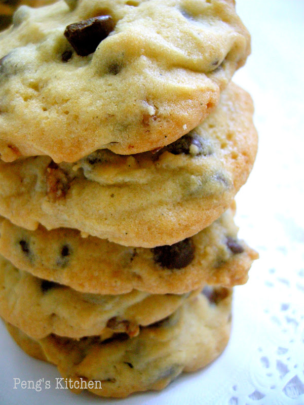 Peng's Kitchen Chocolate Chip & Nut Cookies