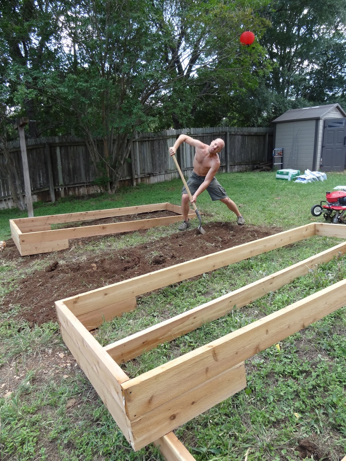 Rebecca's Texas Garden Building Raised Garden Beds