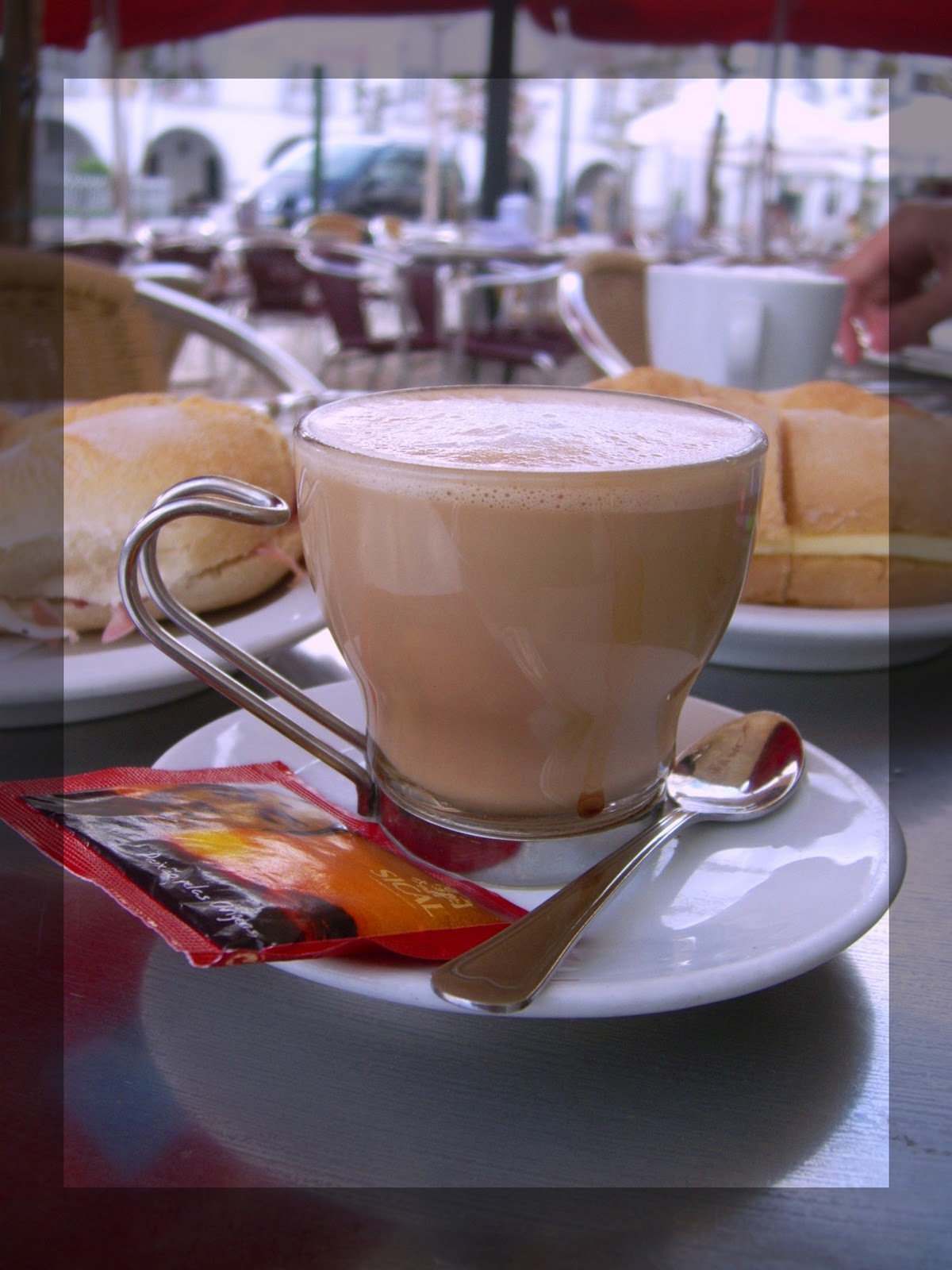 easy & simple... Coffee in Portugal