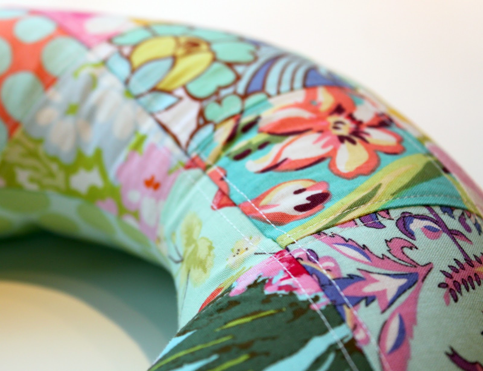 Patchwork Travel Neck Pillow Pattern Tutorial The Cottage Mama