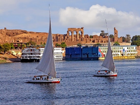 Egypt’s southernmost city, Aswan is a mid-sized city located north of Lake Nasser - Top 5 Places to Visit in Egypt