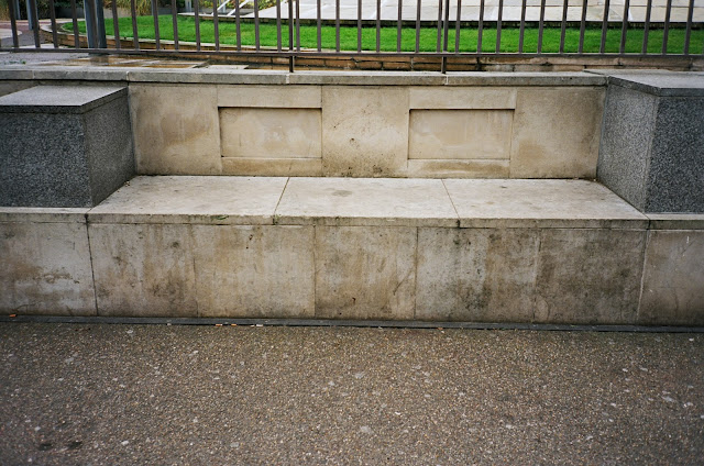 London bench Southbank Centre