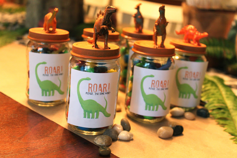 CREATE STUDIO DIY Dinosaur Party Favors