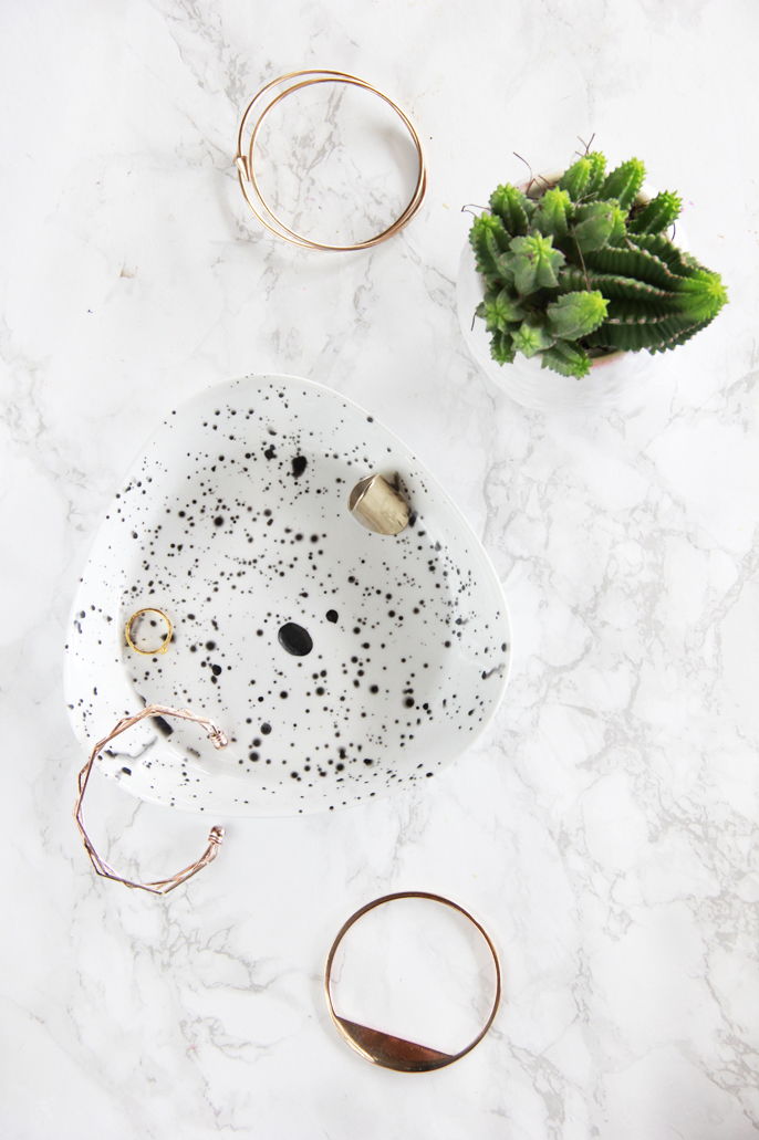 5 paint splatter kitchenware You Can Use It For Free