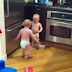 Nuevo exito de YouTube, intenso debate entre bebes