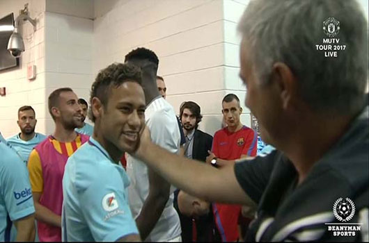 MU ôm mộng lớn: 200 triệu bảng cho Neymar, làm “quà” giữ chân Mourinho 1 MU ôm mộng lớn: 200 triệu bảng cho Neymar, làm “quà” giữ chân Mourinho 1