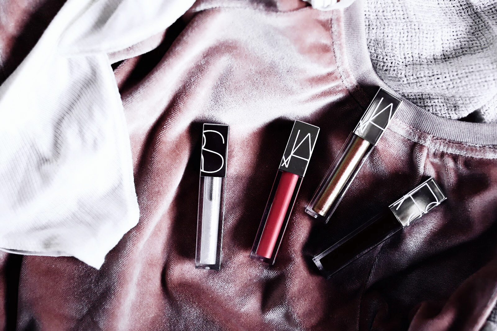 nars lip lacquer vinyl laque gloss lèvres everglades cape town valencia at first sight avis test swatch swatches