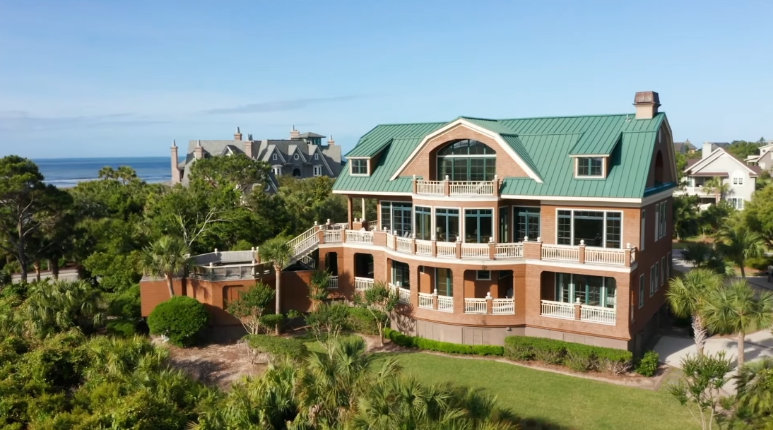 31 Interior Design Photos vs. 221 Ocean Marsh Rd, Kiawah Island, SC Luxury Home Tour