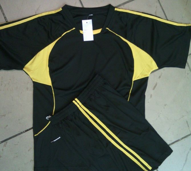 Tradesia Sports Equipment and Kits Wholesalers Soccer Kits , Soccer