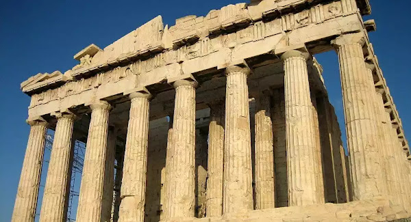 «Ο Παρθενώνας έχει λάθος όνομα»: Τι υποστηρίζει αρχαιολόγος του Πανεπιστημίου της Ουτρέχτης «Ο Παρθενώνας έχει λάθος όνομα»: Τι υποστηρίζει αρχαιολόγος του Πανεπιστημίου της Ουτρέχτης