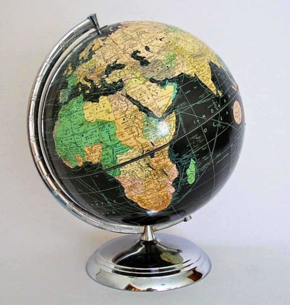 Collecting Antique and Vintage Globes Black ocean globes to buy or not