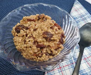 Overnight Cherry Almond Oatmeal