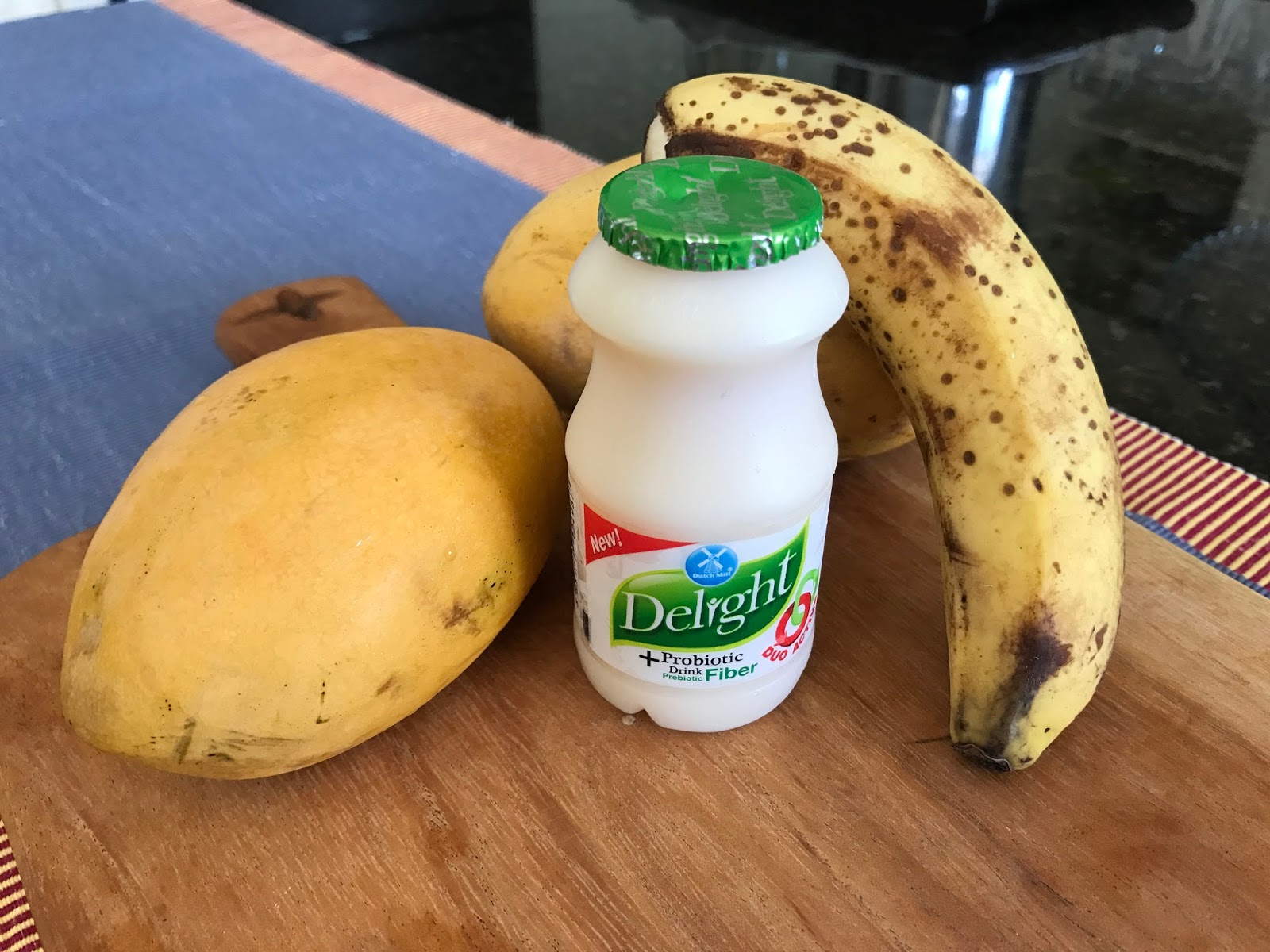 manila fashion observer Healthy Mango Banana Smoothie with Dutch Mill