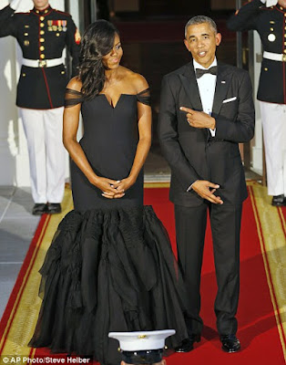Michelle Obama stuns in designer Vera Wang gown as Obama's host Chinese leader