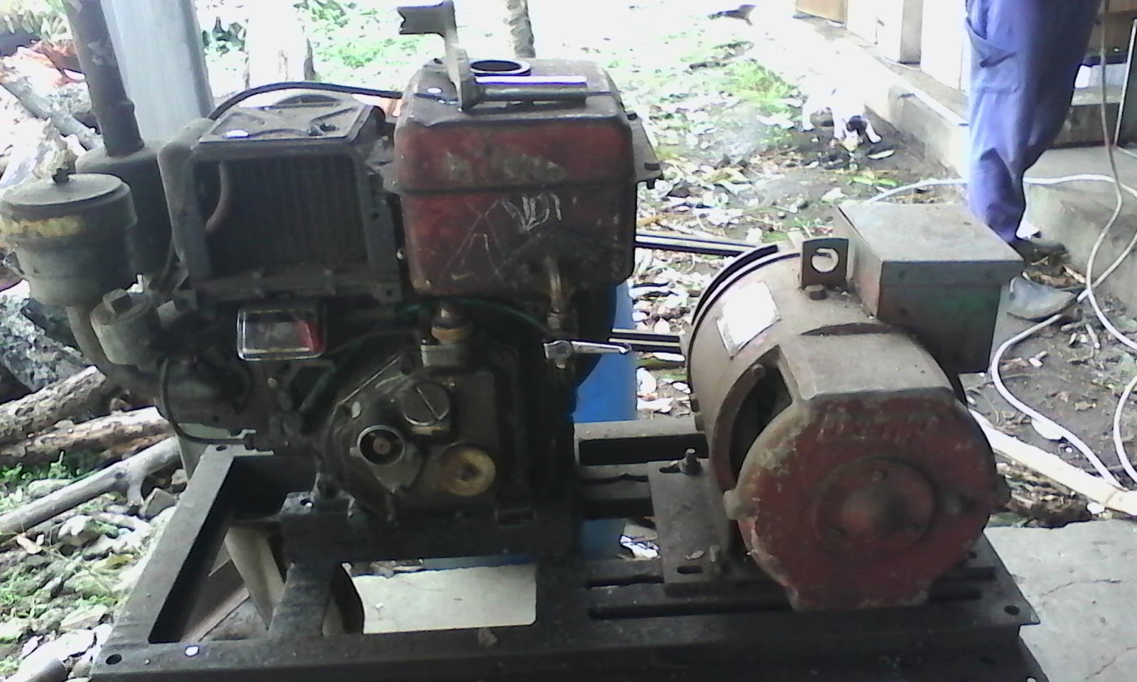 Ilmu Tehnik Kelistrikan: cara mensejajarkan (memparalelkan) generator