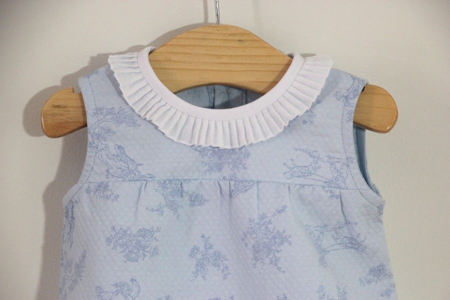 DIY Tutorial y patrones gratis: Pelele para bebé