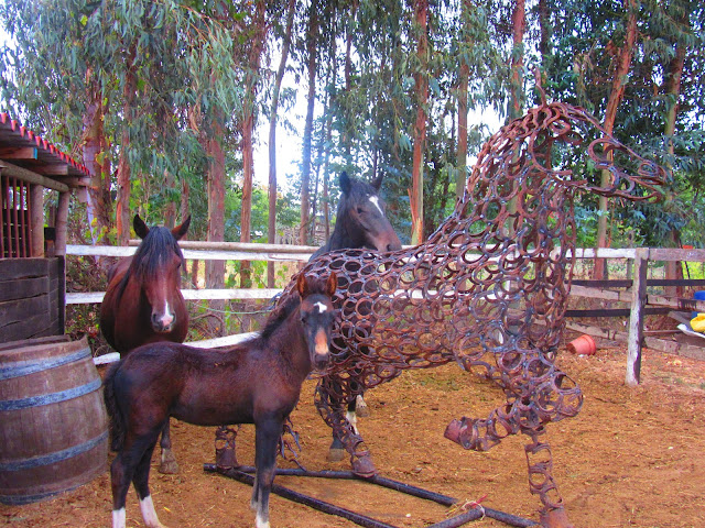 Chilean horse sculpture