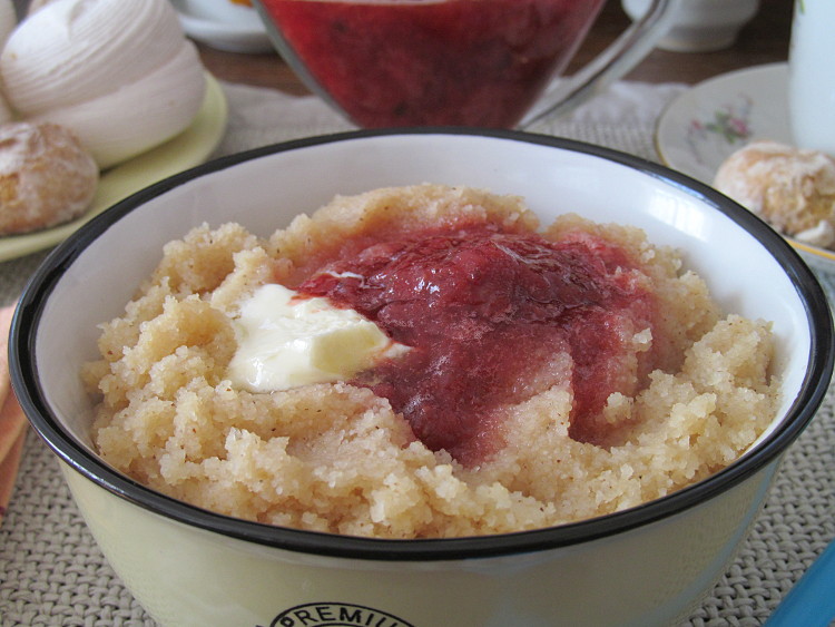 Постигая искусство кулинарии... : Каша из жареной манной крупы