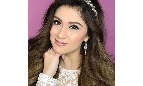 Top 15 Celebrities Who Are Still Slaying In Their 30s! Top 15 Celebrities Who Are Still Slaying In Their 30s!