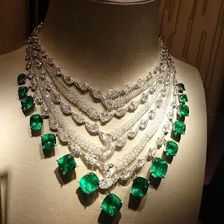 20 Stunning Collections of Diamond Necklaces You Need to Know