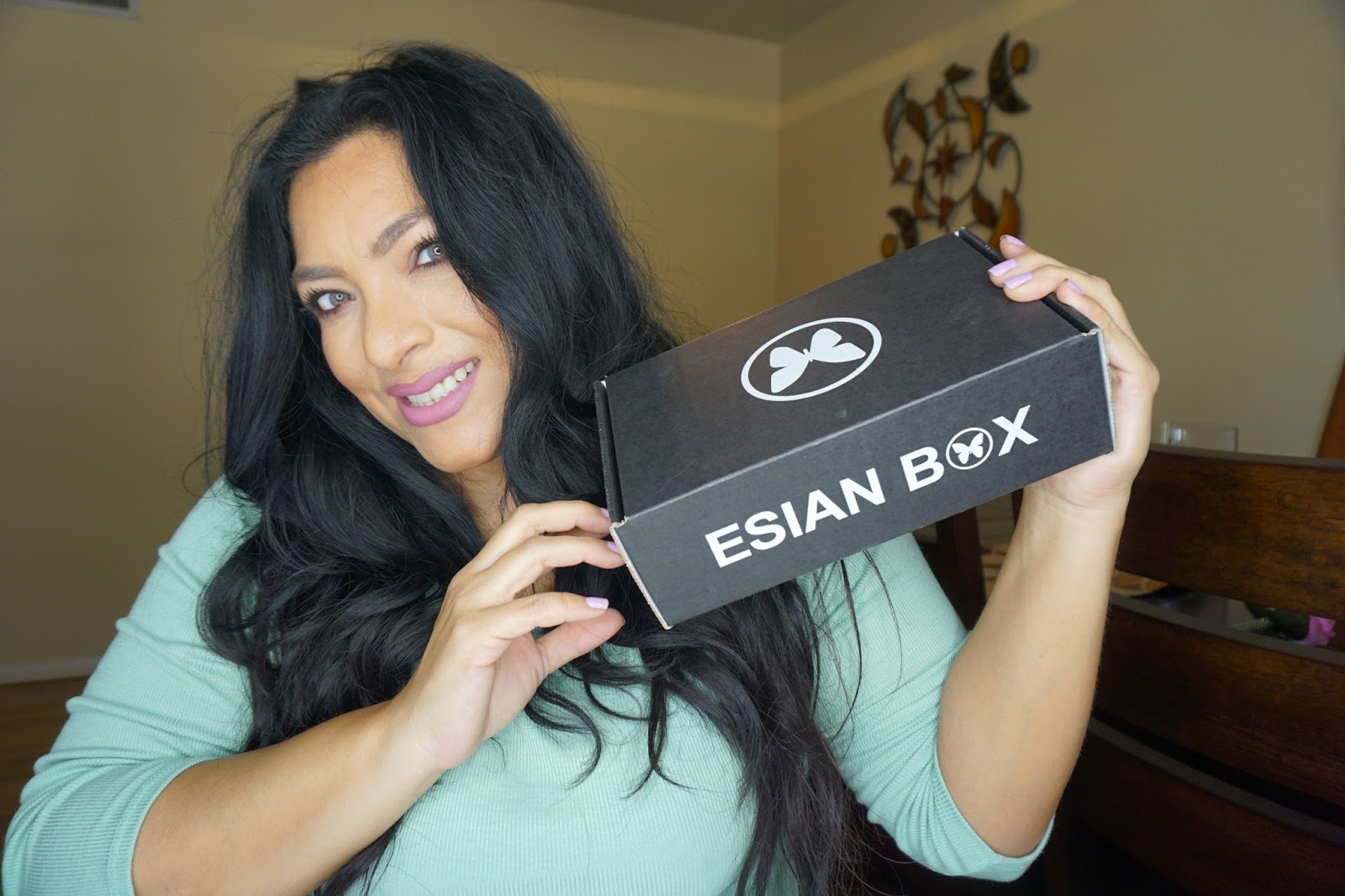 Esian box review.