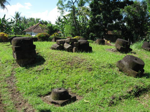 SEJARAH CANDI DI INDONESIA: Candi Watu Gudhig