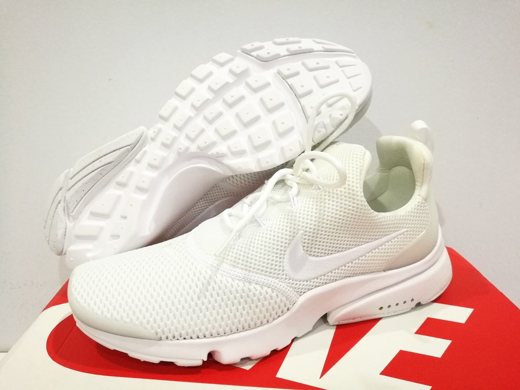 nike presto fly 2000