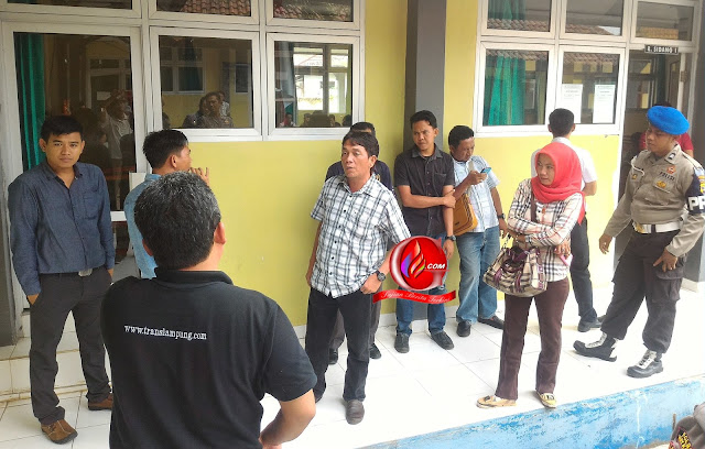 Merusak dan Mengancam, Oknum Polisi Hanya Dihukum 1 Tahun