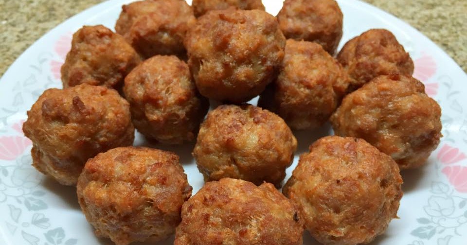 Cream Crackers Meatballs by Michelle Heng