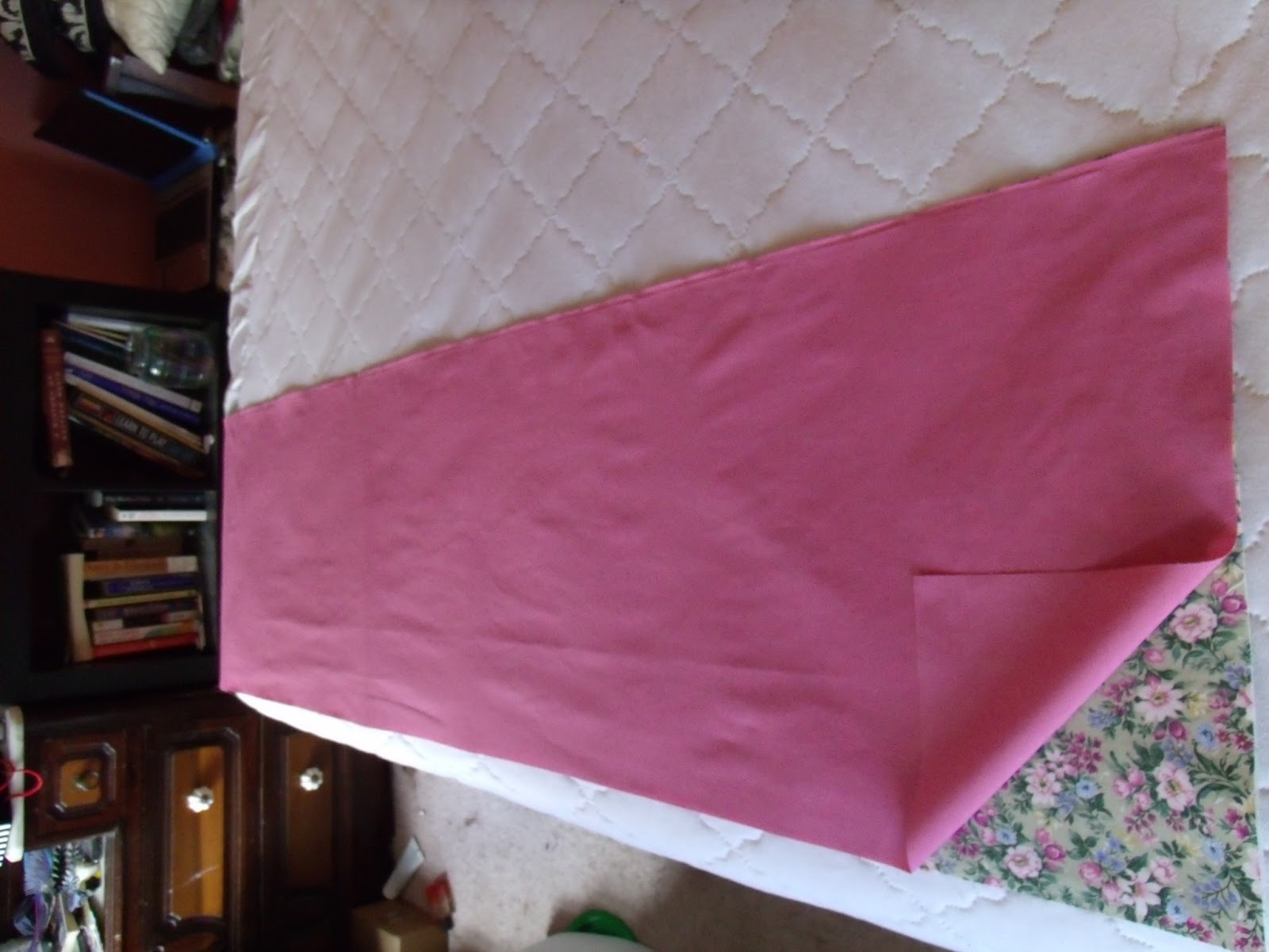 Songbird takes flight simple table runner tutorial