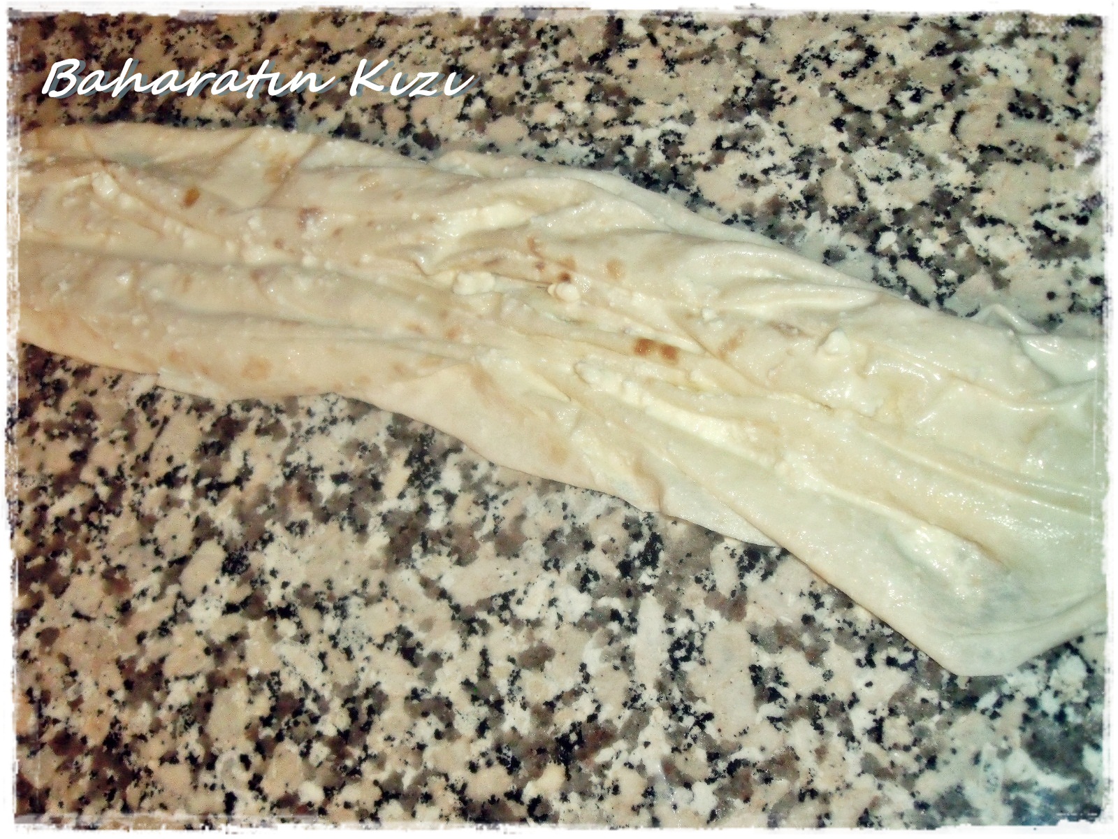 Baharatın Kızı BÜZME BÖREK