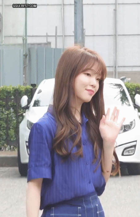 오마이걸 뮤직뱅크 출근길