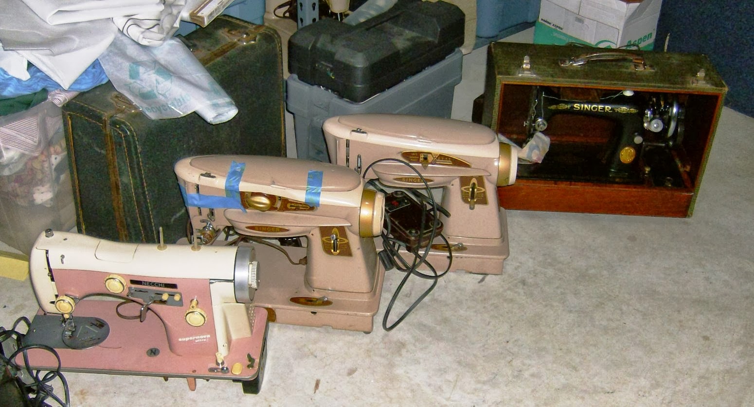 Vintage Sewing Machines Jane's Singer 500