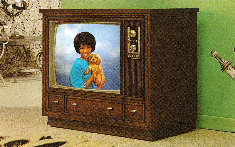 Color TV from 1971 ~ vintage everyday